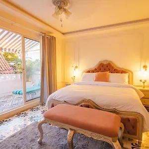 Casa Hadasa Hotel